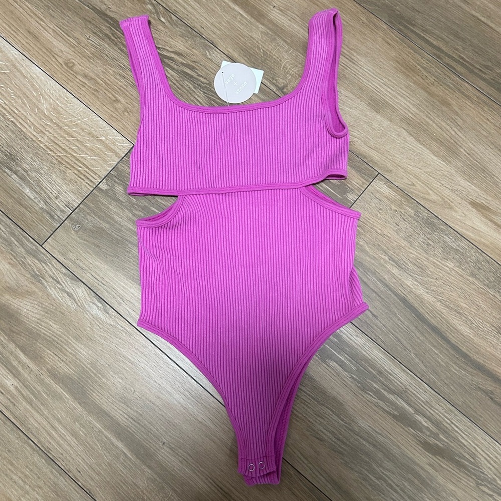 NWT Sage + Stone Magenta/Pink Ribbed Cutout Bodysuit